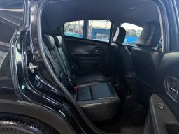 https://img.olx.com.br/thumbs256x256/69/696677559623205.jpg