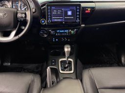 https://img.olx.com.br/thumbs256x256/69/697588407953500.jpg