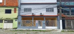 Título do anúncio: Casa Tríplex 5 Quartos 2 Suíte Terraço no Ibes Vila Velha/ES