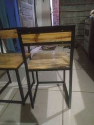 Título do anúncio: Cadeiras de ferro acabamento em madeira 