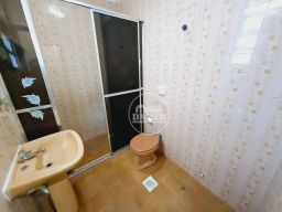 https://img.olx.com.br/thumbs256x256/69/698528041984031.jpg