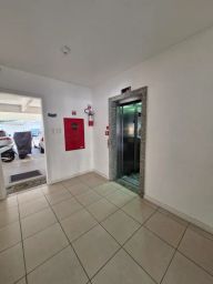 https://img.olx.com.br/thumbs256x256/69/698571142146100.jpg