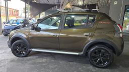 https://img.olx.com.br/thumbs256x256/69/698696315551118.jpg