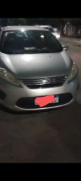 https://img.olx.com.br/thumbs256x256/69/699575380437168.jpg