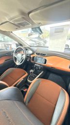 https://img.olx.com.br/thumbs256x256/69/699625205752040.jpg