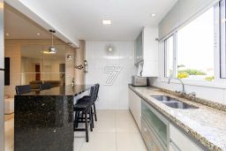 https://img.olx.com.br/thumbs256x256/70/701570402502940.jpg