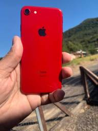 Título do anúncio: Vendo iPhone 8 Red Product 64gb