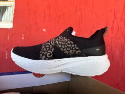 https://img.olx.com.br/thumbs256x256/70/703580269204087.jpg