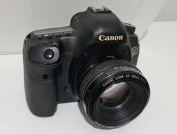Título do anúncio: Câmera Canon 5D mkIII