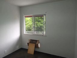 https://img.olx.com.br/thumbs256x256/70/704520167609382.jpg