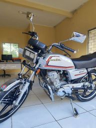 https://img.olx.com.br/thumbs256x256/70/704537517807420.jpg