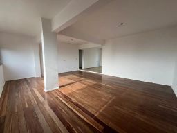 https://img.olx.com.br/thumbs256x256/70/704581392924245.jpg