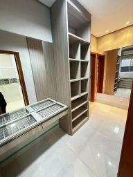 https://img.olx.com.br/thumbs256x256/70/706571635757742.jpg