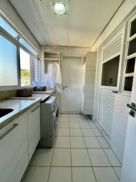 https://img.olx.com.br/thumbs256x256/70/707566271837155.jpg