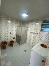 https://img.olx.com.br/thumbs256x256/70/708526765819849.jpg