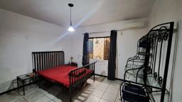 https://img.olx.com.br/thumbs256x256/70/708553286536872.jpg