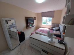 https://img.olx.com.br/thumbs256x256/70/708555282678723.jpg