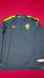 Título do anúncio: Vendo jaqueta oficial do Brasil