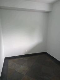 https://img.olx.com.br/thumbs256x256/70/709569400811512.jpg