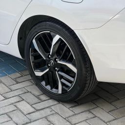 https://img.olx.com.br/thumbs256x256/70/709657548343126.jpg