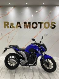 https://img.olx.com.br/thumbs256x256/71/710406712913488.jpg