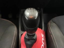 https://img.olx.com.br/thumbs256x256/71/710564363042534.jpg