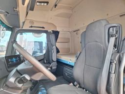 https://img.olx.com.br/thumbs256x256/71/710587523753906.jpg