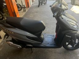 https://img.olx.com.br/thumbs256x256/71/710665431751925.jpg