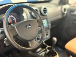 https://img.olx.com.br/thumbs256x256/71/710677444463039.jpg