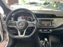 https://img.olx.com.br/thumbs256x256/71/710686651191403.jpg