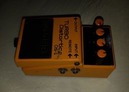 Título do anúncio: Pedal Boss turbo  distortion Ds 2 na Musical Brother 