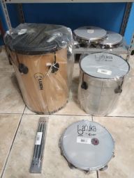 https://img.olx.com.br/thumbs256x256/71/711431770682807.jpg