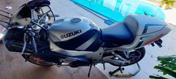 Título do anúncio: Suzuki gsxr srad  Relíquia 