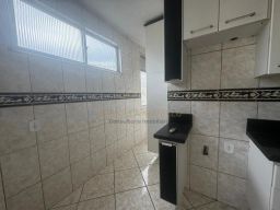 https://img.olx.com.br/thumbs256x256/71/712536274605013.jpg