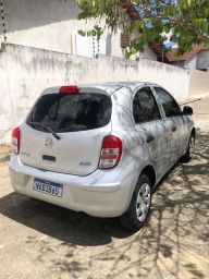https://img.olx.com.br/thumbs256x256/71/712552763752937.jpg
