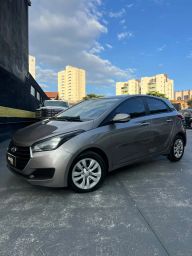 https://img.olx.com.br/thumbs256x256/71/712618219355769.jpg
