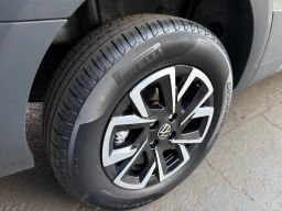 https://img.olx.com.br/thumbs256x256/71/712655914094991.jpg