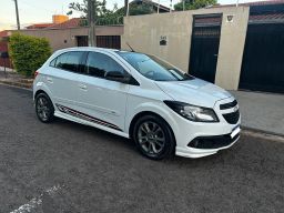 https://img.olx.com.br/thumbs256x256/71/713599517850167.jpg