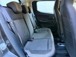 https://img.olx.com.br/thumbs256x256/71/713625429571905.jpg