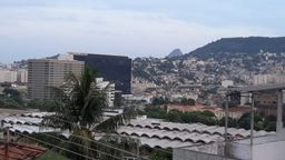 Título do anúncio: Casa para venda com 515 metros quadrados com 5 quartos em Santo Cristo - Rio de Janeiro - 