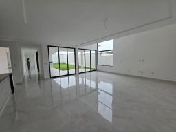 https://img.olx.com.br/thumbs256x256/71/714617075704923.jpg