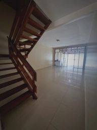 https://img.olx.com.br/thumbs256x256/71/714636575173324.jpg