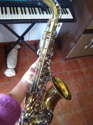Título do anúncio: Saxofone alto mib