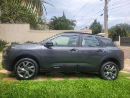 https://img.olx.com.br/thumbs256x256/71/715451230276388.jpg