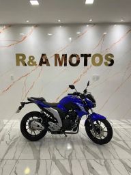 https://img.olx.com.br/thumbs256x256/71/715461471753690.jpg