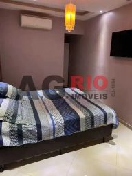 https://img.olx.com.br/thumbs256x256/71/715539401581780.jpg