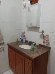 https://img.olx.com.br/thumbs256x256/71/715556401762935.jpg