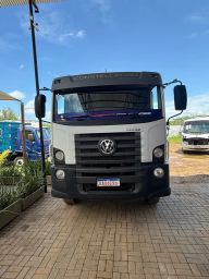 https://img.olx.com.br/thumbs256x256/71/715562409953182.jpg