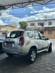 https://img.olx.com.br/thumbs256x256/71/715626557374953.jpg