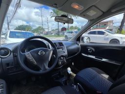 https://img.olx.com.br/thumbs256x256/71/715627778061832.jpg